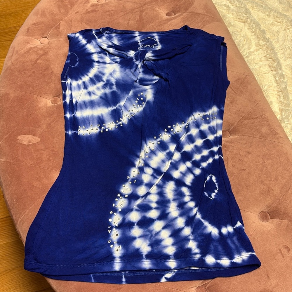 Women’s INC top